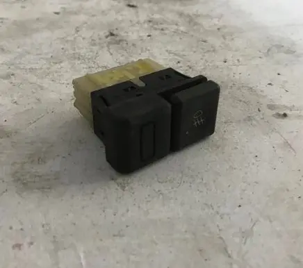 Peugeot 405 Fog light switch 