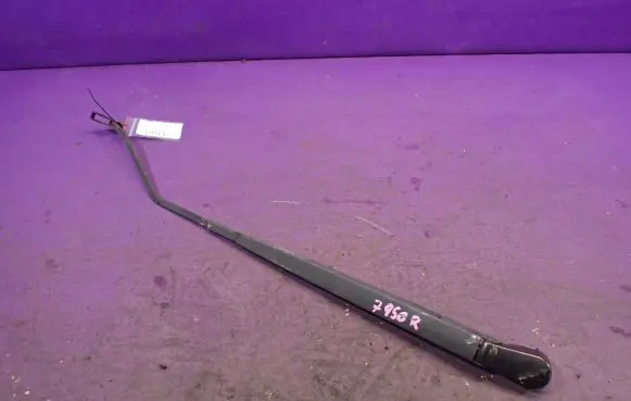 Citroen C3 Front wiper blade arm