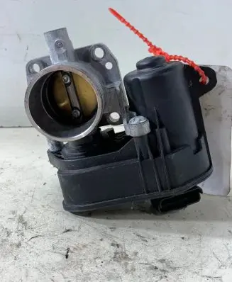 Opel Crossland X Throttle valve 9673622380