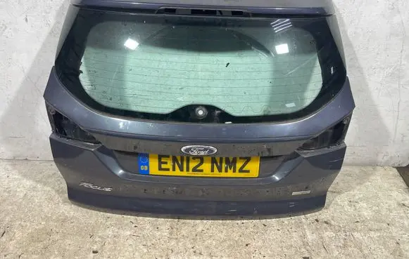 Ford Focus Tailgate/trunk/boot lid
