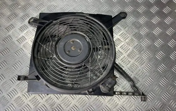 Opel Zafira A Radiator cooling fan shroud 90570745 0130303248