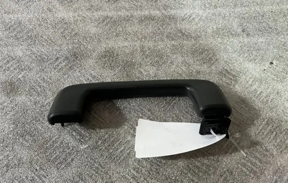 Mitsubishi Outlander Front interior roof grab handle