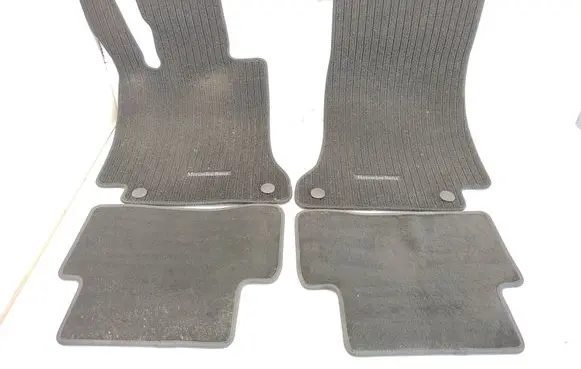 Mercedes-Benz C W205 Car floor mat set A2056801548 A2056801348 A2056800848