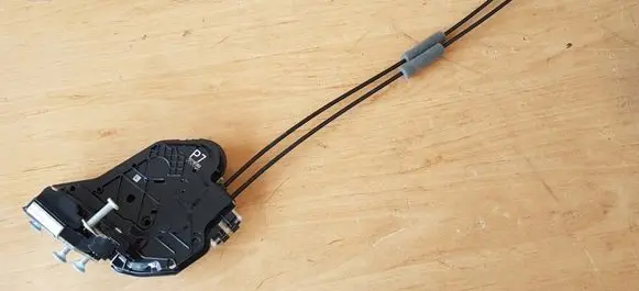 Lexus IS III XE30 Rear door lock