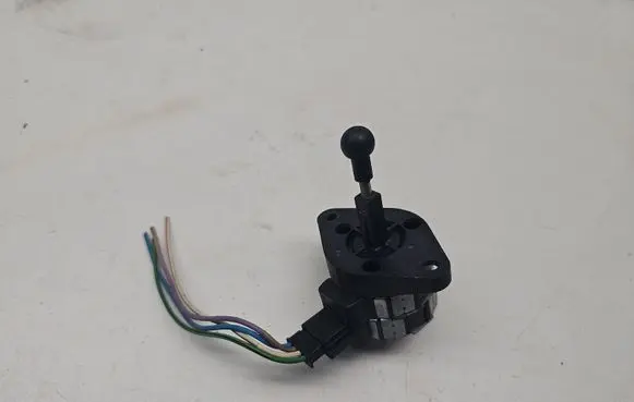 Audi A8 S8 D2 4D Headlight level adjustment motor 4B0941293A