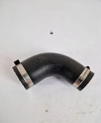 Intercooler hose/pipe
