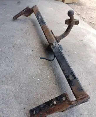 Volvo V70 Detachable towbar 4AV10
