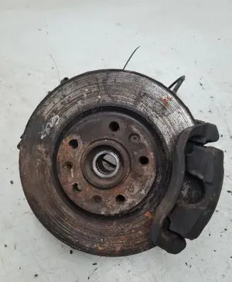 Peugeot 607 Front wheel hub