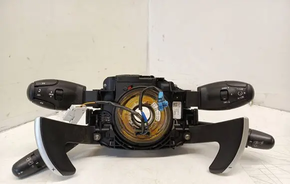 Peugeot 5008 Wiper turn signal indicator stalk/switch 96667319XT 90433KB1000FP 1002280416
