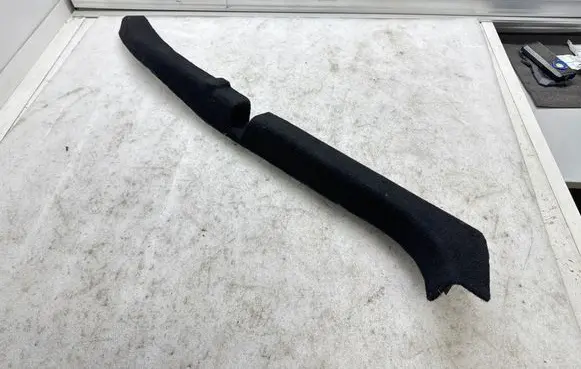 Tesla Model Y Other trunk/boot trim element 164126600C 202303142210