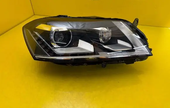 Volkswagen PASSAT B7 Headlight/headlamp 3AB941752