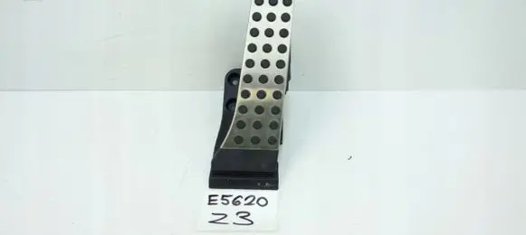 Mercedes-Benz GLC C254 Accelerator throttle pedal A2543000100