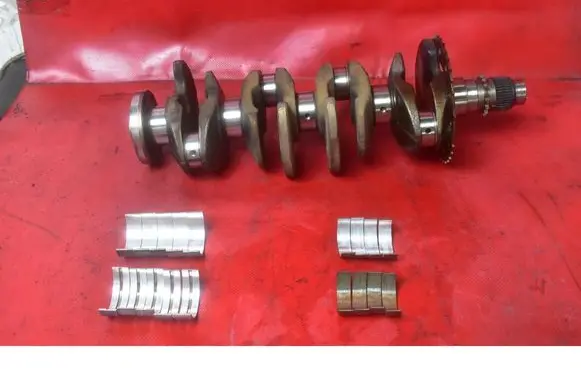 Mitsubishi Lancer VIII Crankshaft 