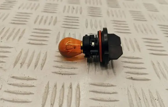 Mercedes-Benz ML W164 Headlight/headlamp bulb