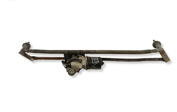 Iveco Daily 4th gen Front wiper linkage and motor 