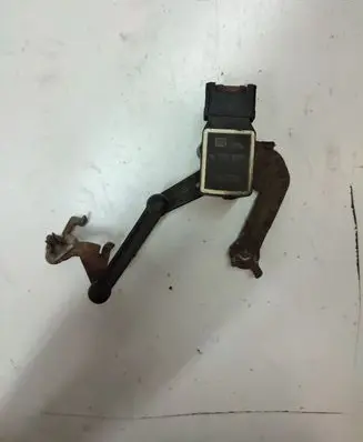 Headlight/headlamp level sensor