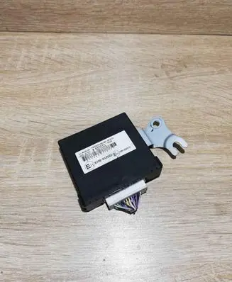 Toyota Corolla Verso AR10 Immobilizer control unit/module 626442000