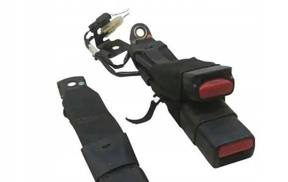 Toyota Verso-S Front seatbelt buckle