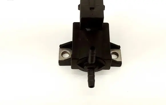 Toyota RAV 4 (XA40) Turbo solenoid valve 258600R011