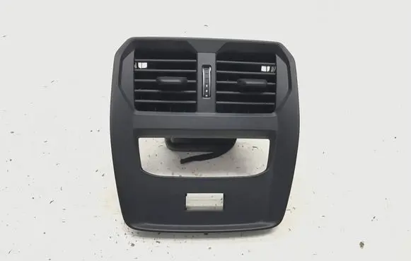 BMW 3 G20 G21 Rear air vent grill 5A3B8E1 561096