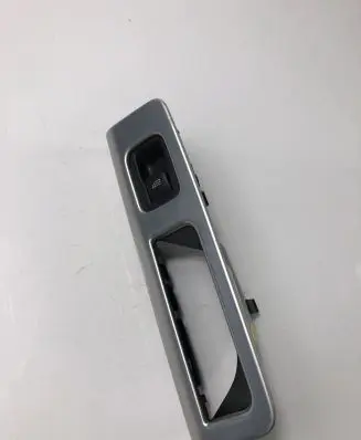 Volvo V50 Electric window control switch 8663819