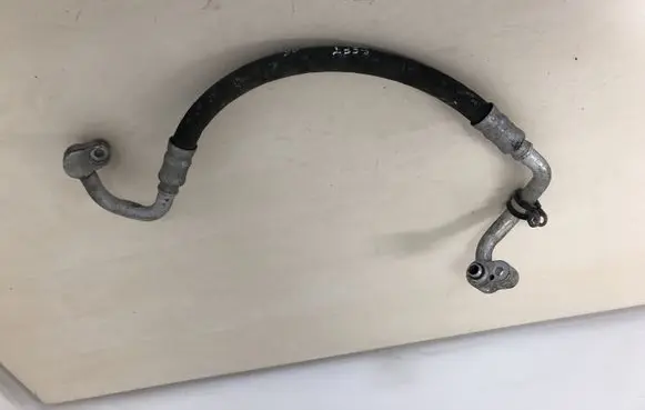 Seat Toledo III (5P) Air conditioning (A/C) pipe/hose 1K08207212C