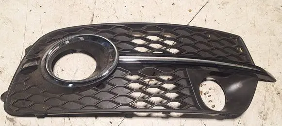 Audi Q5 SQ5 Front fog light trim/grill 8R0807682P