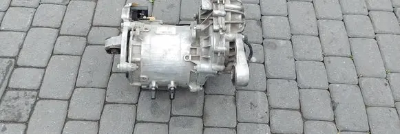 Peugeot 3008 I Electric car motor 9800189280