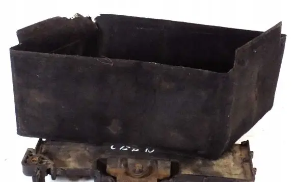 KIA Ceed Battery box tray 37150-A5000