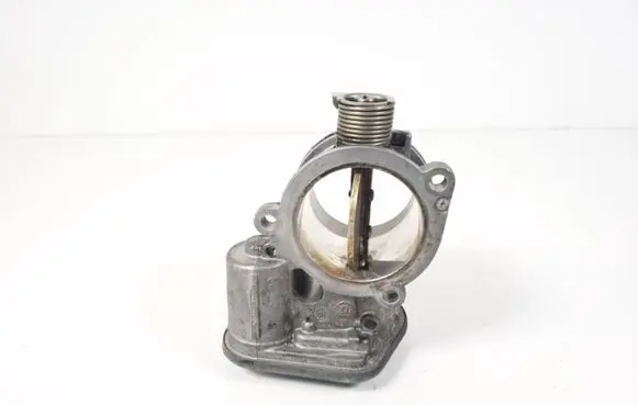 BMW 1 E81 E87 Throttle valve 7804373