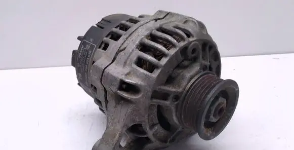 Audi A4 S4 B5 8D Generator/alternator 058903016 0123310022