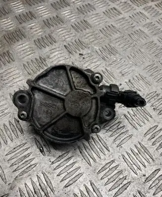 Peugeot 308 Vacuum pump D1562B