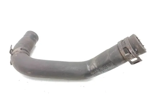Volkswagen PASSAT B6 Engine coolant pipe/hose 1K0121058b
