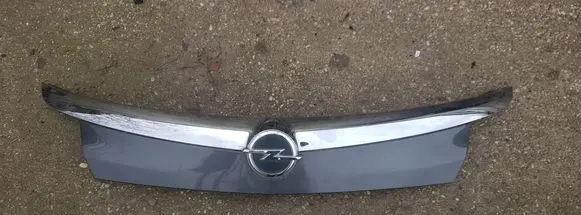 Opel Insignia A Tailgate trim 461088395