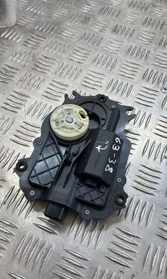 Audi A8 S8 D3 4E Rear door soft close latching motor 4E0837059