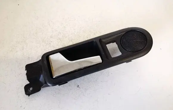 Volkswagen Golf IV Rear door interior handle 3b0839113