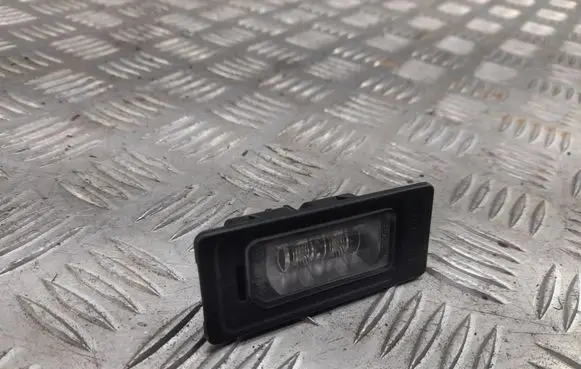 Audi A3 S3 8V Number plate light 4G0943021