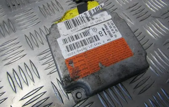 Mercedes-Benz S W220 Airbag control unit/module 0285001467 0028203826