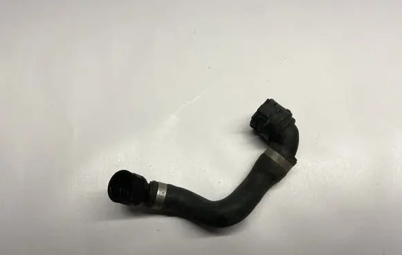 BMW 1 F20 F21 Engine coolant pipe/hose 8611277 11538611277