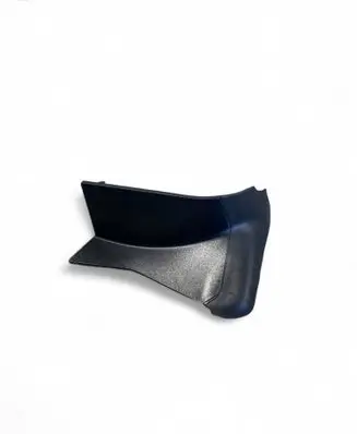 Rear/tail light trim molding