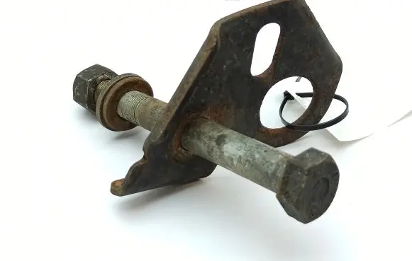 Jaguar XJS Towing hook eye 