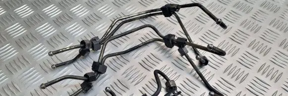 Citroen C4 I Picasso Fuel injector supply line/pipe 