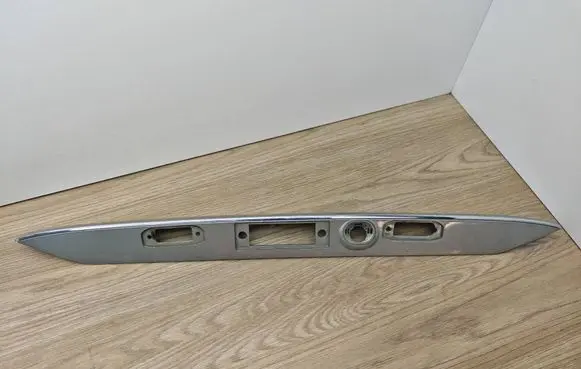 Volvo S80 Trunk door license plate light bar 8663759 13263