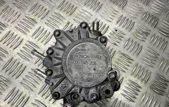 Volkswagen PASSAT B6 Vacuum pump 03G145209 260805B V510