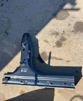 BMW X1 F48 F49 Pillar (middle) 