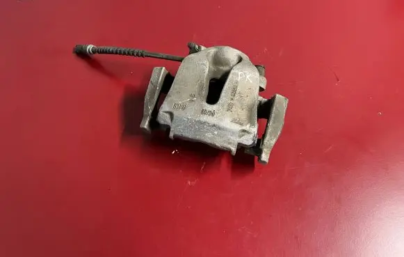 BMW X5 F15 Front brake caliper