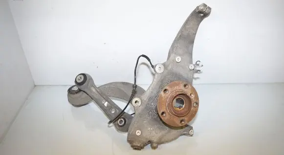 BMW 5 F10 F11 Front wheel hub 6777752 31216777752 31214082762