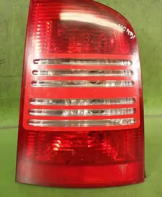 Skoda Octavia Mk1 (1U) Rear/tail lights 1U9945096A