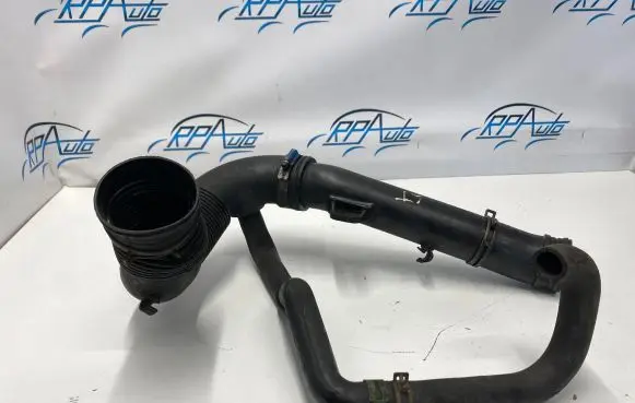 Volkswagen II LT Air intake hose/pipe 2D0129627G PX0446107