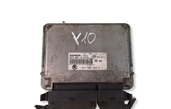 Skoda Felicia I Engine control unit/module 047906030C 5WP4208